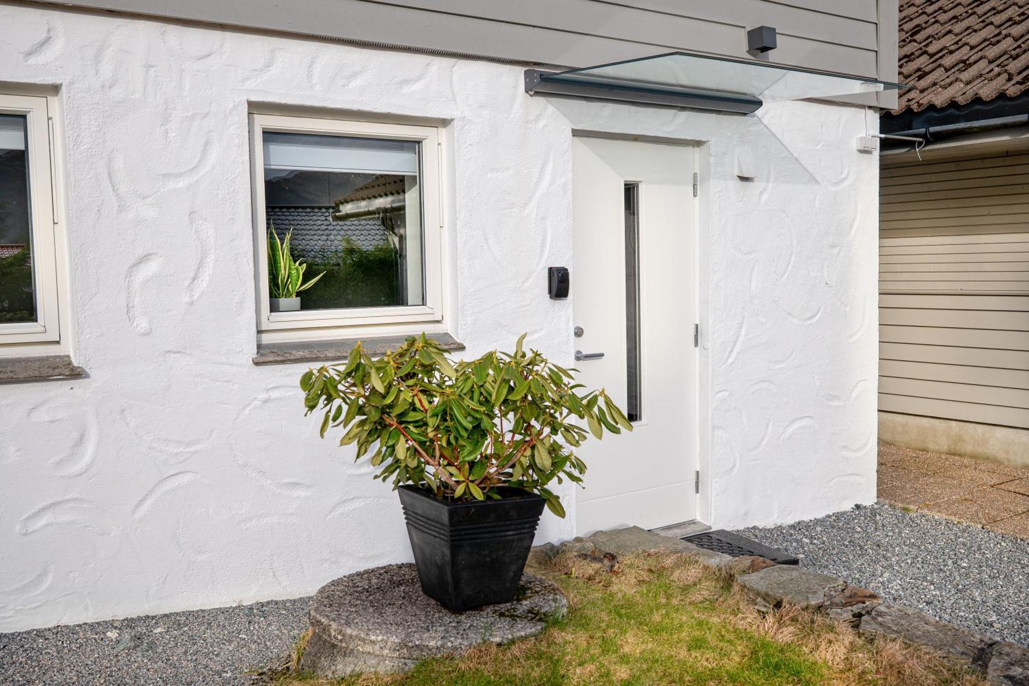 Ks Apartment Near Bergen Exteriör bild